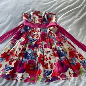 Floral strapless dress size 4